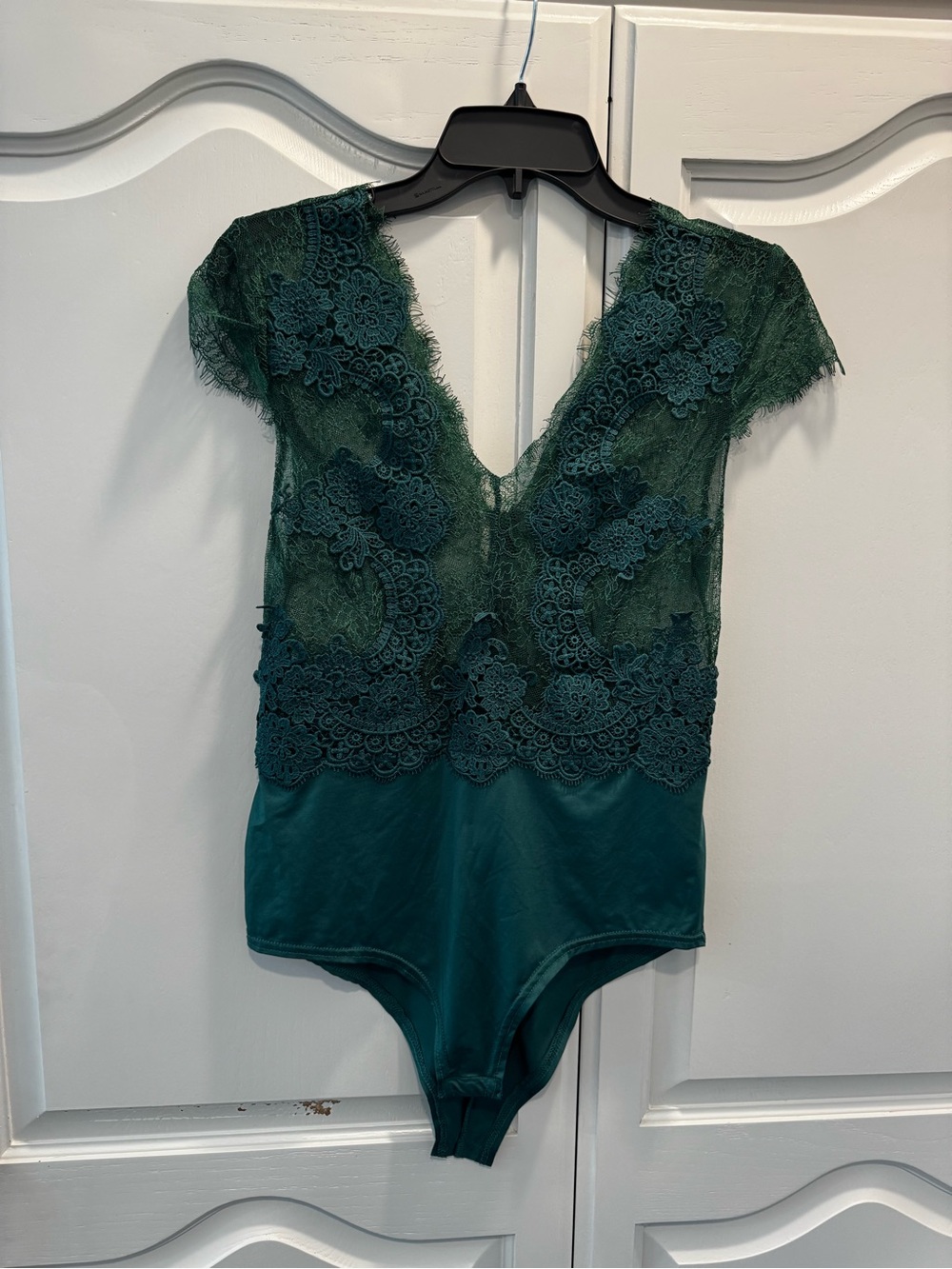 Mango Emerald Green Lace Plunge V-Neck Bodysuit